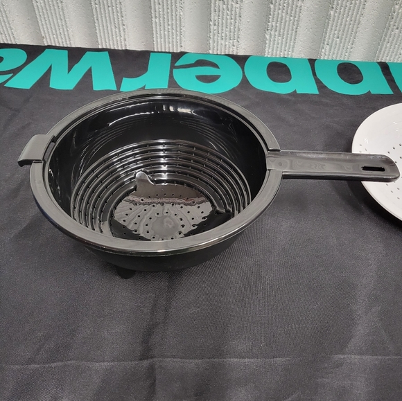 Tupperware Double Colander - Picture 6 of 7